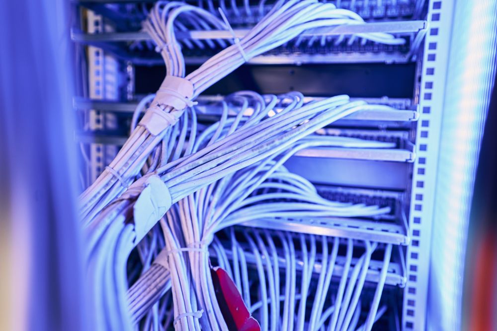 structured network cabling infrastructure in serve 82R2ZNR